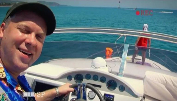 Российские туристы на Карибах угнали яхту за 30 млн рублей и пять лет катали на ней туристов в Крыму