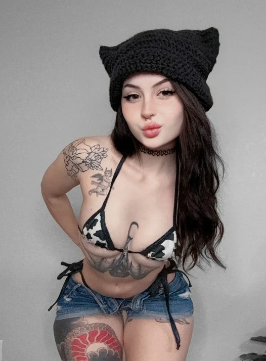 Mia Lolaxmina