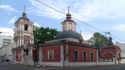 Мужчина напал с ножом на прихожан в Храме Святителя Николая в Москве