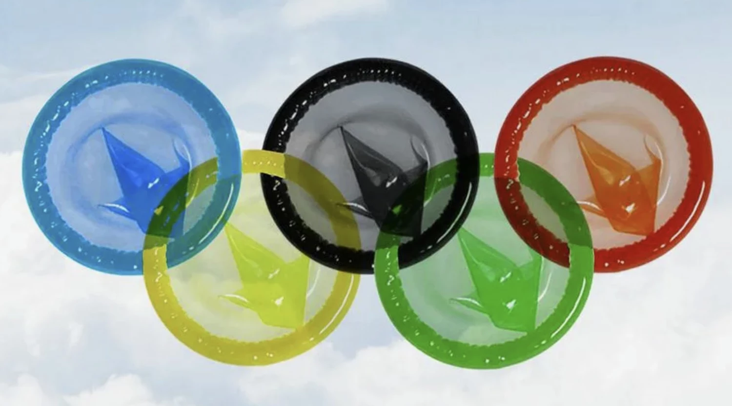 Олимпийский рекорд по скорости: 10 тысяч презервативов исчезли за три дня — Италия срочно ищет ещё