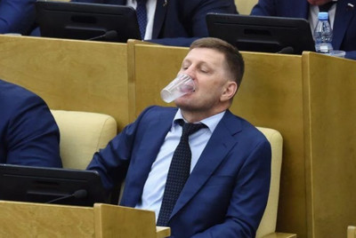 Вячеслав Володин не согласен с тем, что в Госдуме заседают «клоуны».