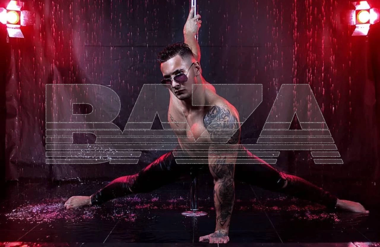 Стриптизёр расчленил девушку и спрятал в чемоданах, а потом выбросился из окна — жуткое убийство в Красногорске шокировало Подмосковье