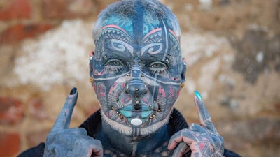 72-летний пенсионер стал самым татуированным человеком в Германии
