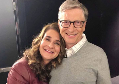 Билл Гейтс со своей женой неожиданно приняли решение разойтись после 27 лет совместной жизни.