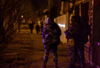 Двое подозреваемых в терроризме были ликвидированы сегодня ночью в ходе спецоперации, проходившей в Тюменской области.