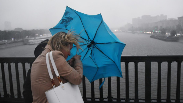 9-балльный шторм ожидается в Москве и Центральной России